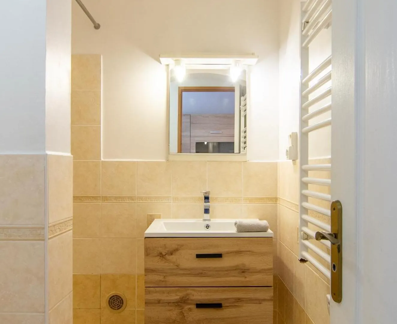 Apartment Maisonnette Proche Mer Terrasse Parking Climatisee Villeneuve-Loubet