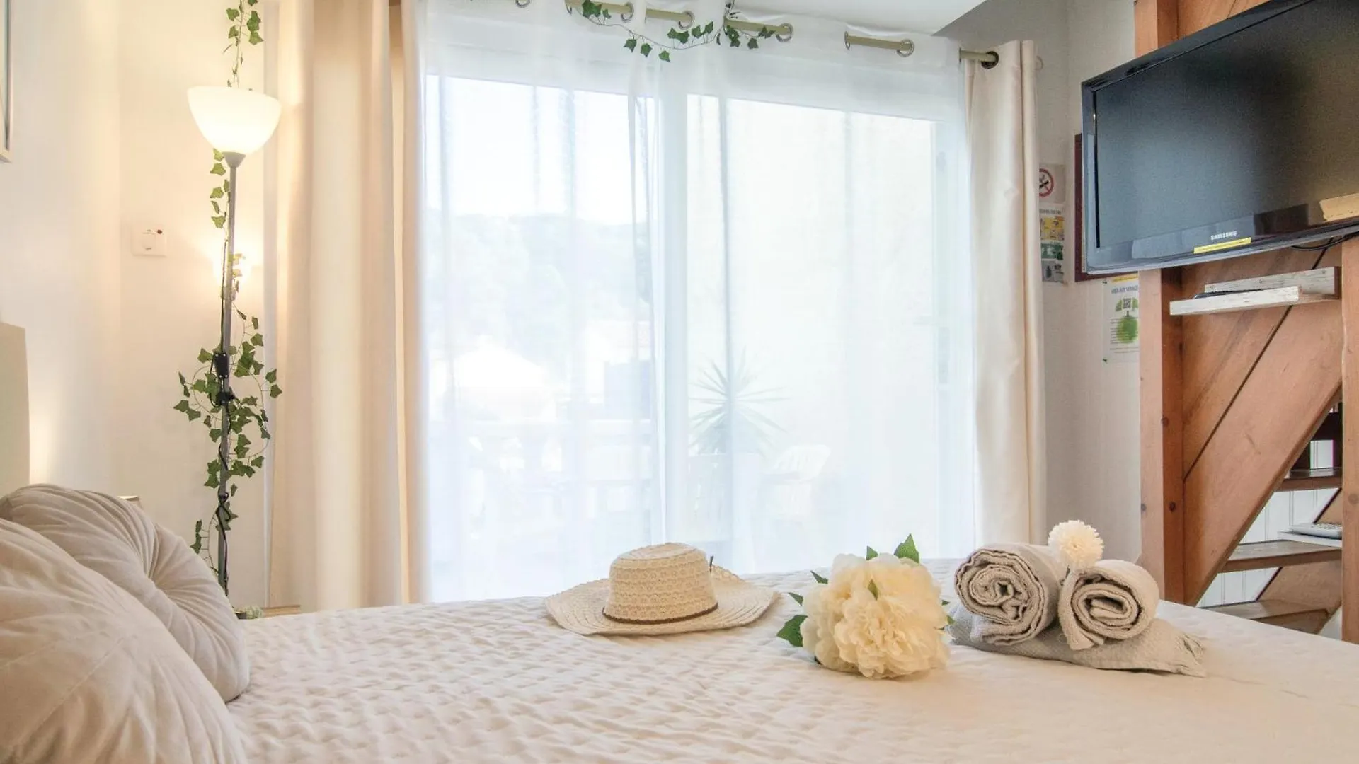 Maisonnette Proche Mer Terrasse Parking Climatisee Villeneuve-Loubet 0*,  Francja