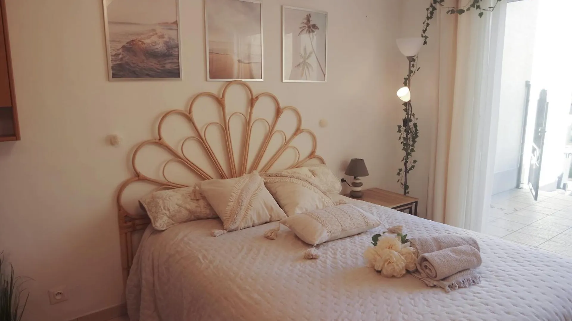 Maisonnette Proche Mer Terrasse Parking Climatisee Apartment Villeneuve-Loubet France
